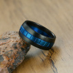 Bague homme acier noire a bandeau de carrés bleus