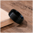 Bague homme en Titane noir � bandeau bross�