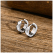 Boucles d'oreille homme à bandeau facetté en acier