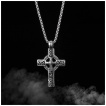 Pendentif acier croix celtique � triskel relief