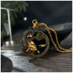 Pendentif homme doré Médusa en acier