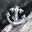 Piercing cartilage h�lix � ancre de marine