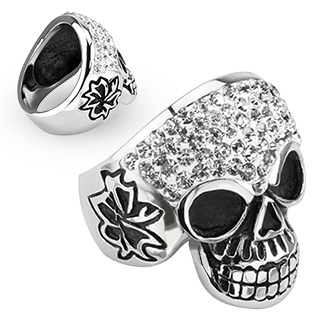 Bague homme en acier � t�te de mort sertie