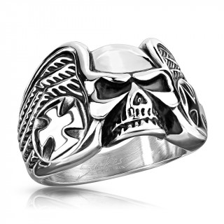 Bague homme acier crane ail� � croix de Malte