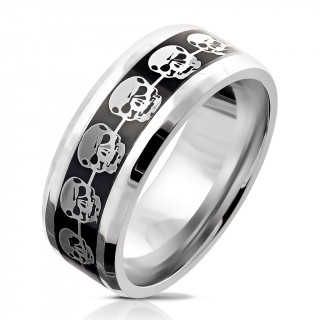 Bague homme acier frise de cr�nes sur fond noir