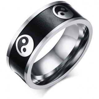Bague homme acier Yin et Yang � bande noircie matte