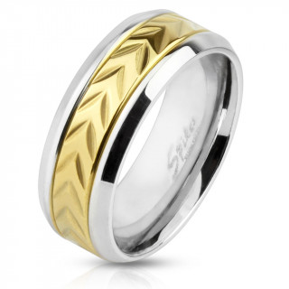 Bague homme en acier avec bande dor�e � chevrons