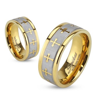Bague homme dor�e en acier avec croix sur bande grise