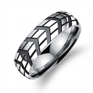 Bague homme en acier � lignes et chevrons noirs