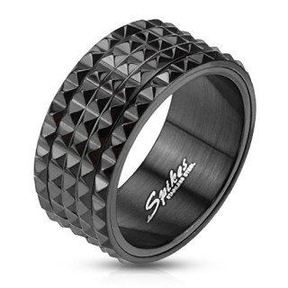 Bague homme noire en acier avec pyramides et centre tournant