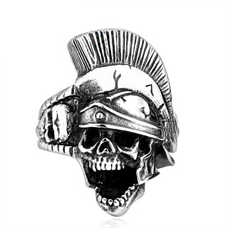Bague homme gothique en acier � crane de soldat romain