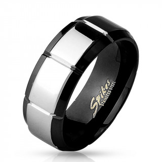 Bague homme noire en acier avec bande argent�e � segments