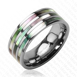 Bague homme en titane � fines bandes de nacre d'abalone