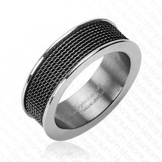 Bague homme en titane style "filtre � air de voiture"
