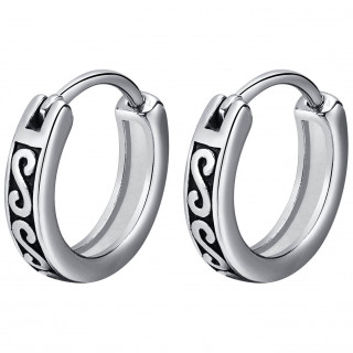 Cr�oles homme fines en acier avec motifs tribaux noircis