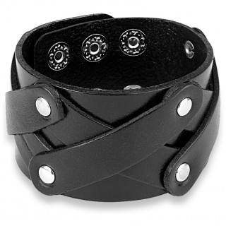 Bracelet en cuir noir � lani�res dispos�es en X